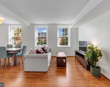 3711 39th Street Nw - Photo Thumbnail 4