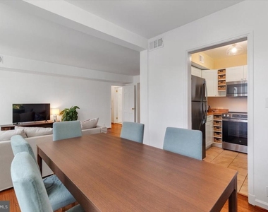 3711 39th Street Nw - Photo Thumbnail 2