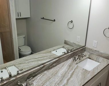 121 N Pahihi Dr - Photo Thumbnail 8