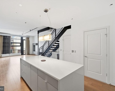 2125 14th Street Nw - Photo Thumbnail 3