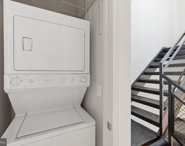 2125 14th Street Nw - Photo Thumbnail 17