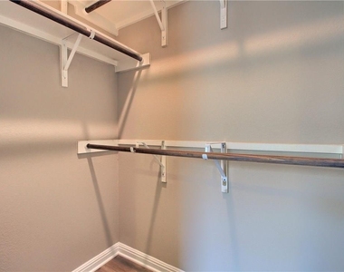 8120 Rosano St - Photo Thumbnail 28