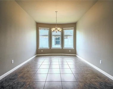 8120 Rosano St - Photo Thumbnail 12