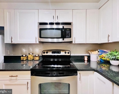 2111 Wisconsin Avenue Nw - Photo Thumbnail 6