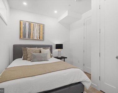 808 13th Street Ne - Photo Thumbnail 17