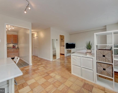 2829 Connecticut Avenue Nw - Photo Thumbnail 1