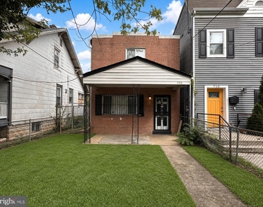 708 Alabama Avenue Se - Photo Thumbnail 1