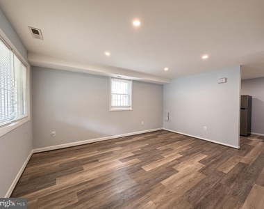 708 Alabama Avenue Se - Photo Thumbnail 17