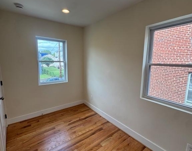 847 48th Street Ne - Photo Thumbnail 19