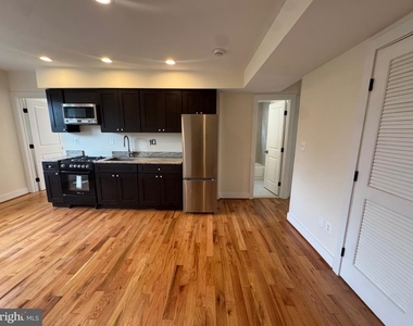 847 48th Street Ne - Photo Thumbnail 5