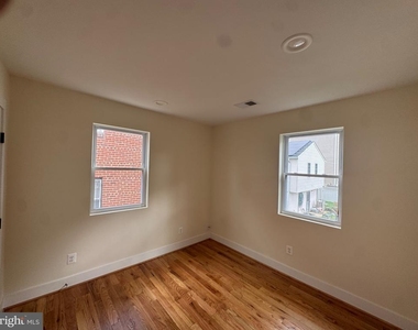 847 48th Street Ne - Photo Thumbnail 17