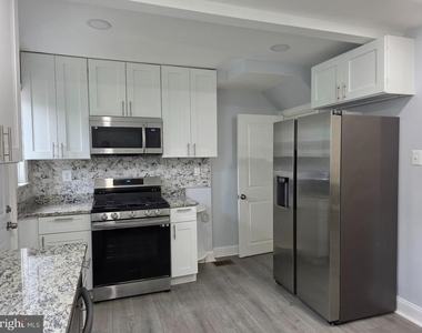 2213 13th Street Ne - Photo Thumbnail 5