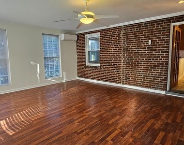 3744 Camden Street Se - Photo Thumbnail 11