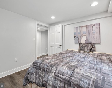 5027 11th Street Ne - Photo Thumbnail 23
