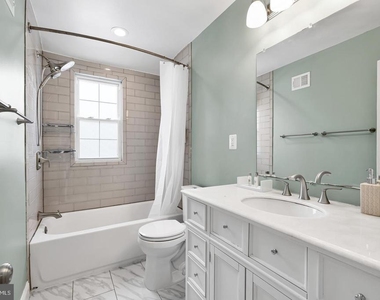 5027 11th Street Ne - Photo Thumbnail 16
