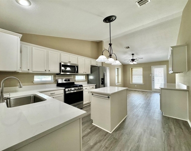 1609 Colorado Bend Dr - Photo Thumbnail 18