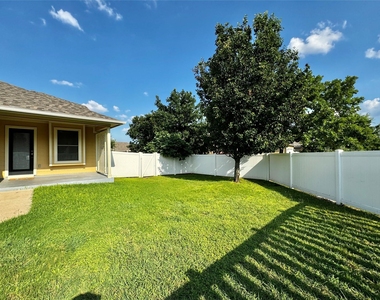 1609 Colorado Bend Dr - Photo Thumbnail 35