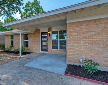 405 E Grady Dr - Photo Thumbnail 2
