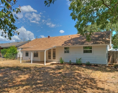 405 E Grady Dr - Photo Thumbnail 19