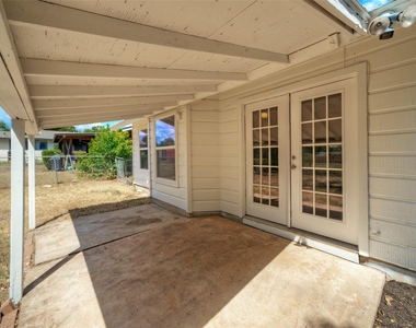 405 E Grady Dr - Photo Thumbnail 18