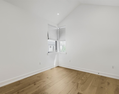 3811 Taniguchi St - Photo Thumbnail 8