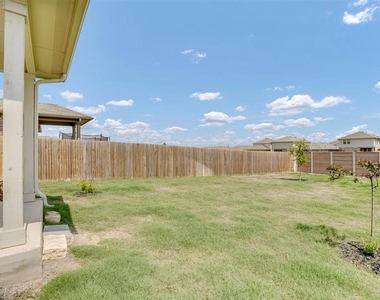 1425 Fairhaven Gtwy - Photo Thumbnail 20