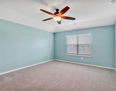 1425 Fairhaven Gtwy - Photo Thumbnail 9