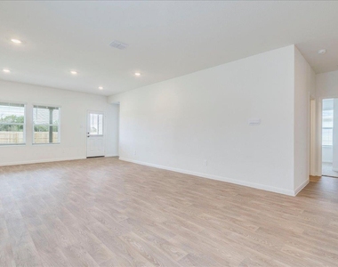 264 Denali Dr - Photo Thumbnail 6