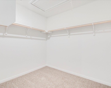 264 Denali Dr - Photo Thumbnail 9