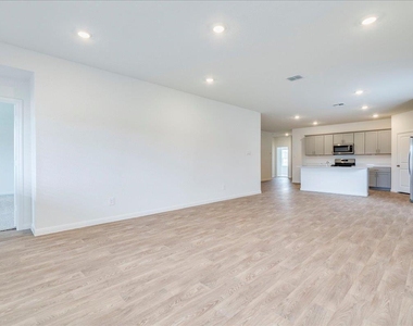264 Denali Dr - Photo Thumbnail 5