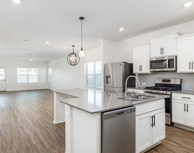 145 Blue Blaze Trl - Photo Thumbnail 9