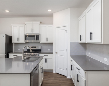 145 Blue Blaze Trl - Photo Thumbnail 7