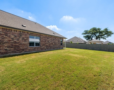 145 Blue Blaze Trl - Photo Thumbnail 23