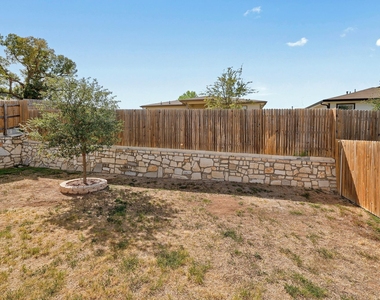 14008 Zuhause Dr - Photo Thumbnail 29