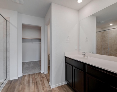 148 Mcnamara Ct - Photo Thumbnail 10