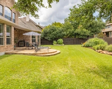 828 Hidden Glen Dr - Photo Thumbnail 15