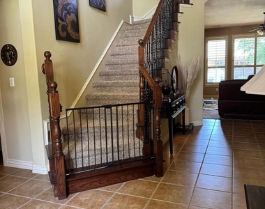 828 Hidden Glen Dr - Photo Thumbnail 22