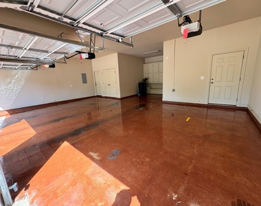 828 Hidden Glen Dr - Photo Thumbnail 28