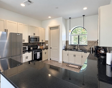 2316 Thornton Rd - Photo Thumbnail 5