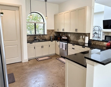 2316 Thornton Rd - Photo Thumbnail 4