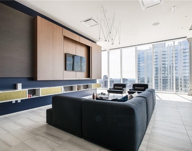 301 West Ave - Photo Thumbnail 25