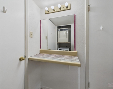 3115 Helms St - Photo Thumbnail 10