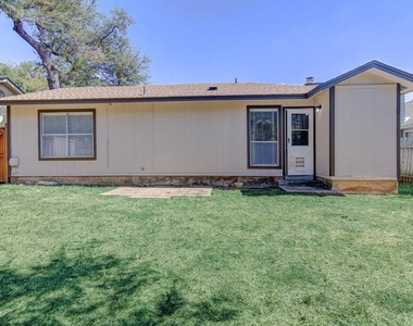 9624 Sugar Hill Dr - Photo Thumbnail 19