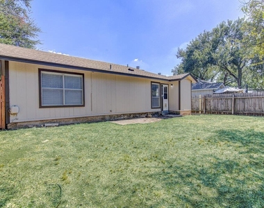 9624 Sugar Hill Dr - Photo Thumbnail 20