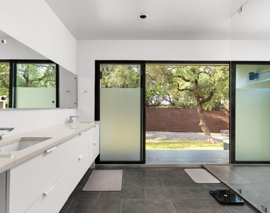 15206 General Williamson Dr - Photo Thumbnail 19