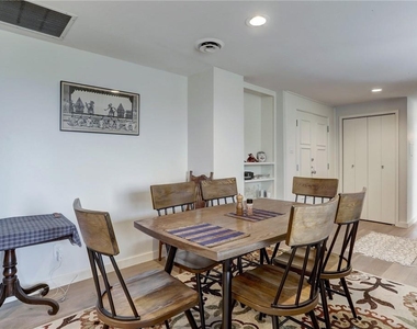 1801 Lavaca St - Photo Thumbnail 7