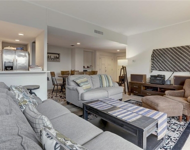 1801 Lavaca St - Photo Thumbnail 1