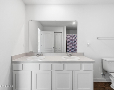 12069 Green Thicket Lane - Photo Thumbnail 19