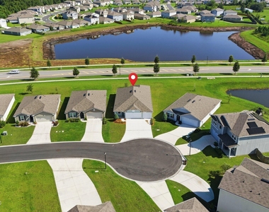 12069 Green Thicket Lane - Photo Thumbnail 32