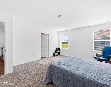 12069 Green Thicket Lane - Photo Thumbnail 18